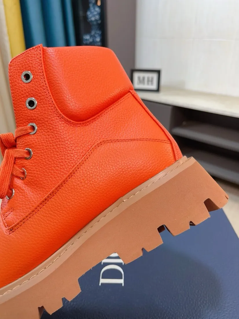 Men's shoes 💰600🌹🌹[Dior] Dior's new high-top imported cowhide ➕ cowhide lining, designed by European and American masters, perfect shape to create counter quality, solid color raw and wear-resistant outsole, original quality, unique and beautiful design, super versatile and very comfortable. High-end without losing taste, fashionable, cold-proof and warm! Absolute focus 39-44 size 38 45 customized